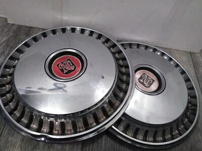 Chevrolet Nova 1976 retirado 14" tapacubos cubierta de rueda (par) Foto 1 de 4