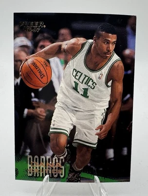 1996 Fleer Dana Barros 波士顿凯尔特人队 #184 — 第 1/2 张图片