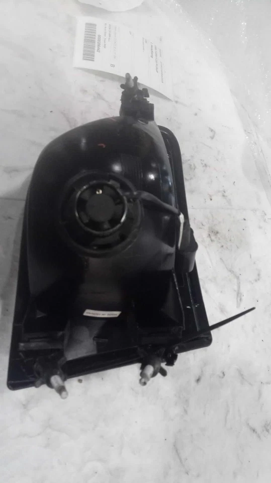 Conjunto de faros izquierdos usados se adapta a: camioneta Ford F250 1998 grado B izquierda Foto 1 de 4