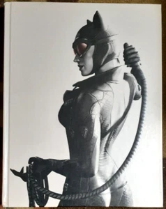 Batman Catwoman Cat Woman Cover Arkham City Collector's Edition Strategy  Guide - Picture 1 of 2