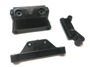 Team Associated RC10 T3 Bulkhead Pin Retainer & Right Rear Hinge GV1 - Picture 1 of 6