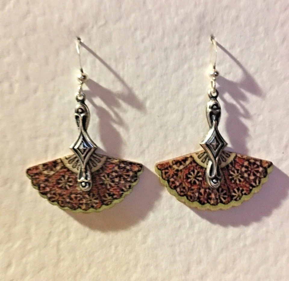 ART DECO STYLE JAPANESE FAN EARRINGS BROWN GREEN PRINT WOOD SILVER PLATED . HOOK - Image 1 of 4
