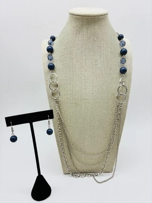Conjunto de aretes collar cadena capas cuentas azules tono plata moda mujer largos Foto 1 de 4