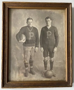 Antique Framed Photo U Penn Quaker Football Basketball Player Early 1900s Philly - Picture 1 of 7