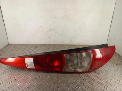 Feu arriere principal gauche (feux) FORD MONDEO 2 BREAK 1371859 - Photo 1/2