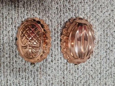 De Colección Tono Cobre Gelatina Moldes Piña Borde Festoneado Cocina Pared Decoración Lote 2 Foto 1 de 4