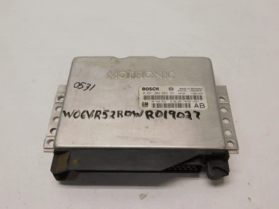 1998 Cadillac Catera (6 Cylinders R 3.0L FI DOHC 181 CID) OEM ECU 0261204663 Foto 1 de 4