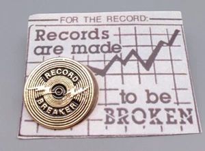 Pin de metal para disco de vinilo "Record Breaker" estilo retro nuevo 1"" - Imagen 1 de 4