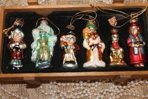 Thomas Pacconi Classics - 2004 Collection - Glass Ornaments  - Picture 1 of 4