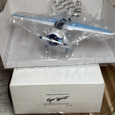 Tiger Spirit Exxon Winnie Mae Lockheed Vega Diecast Airplane Liberty Classics - Image 1 of 4