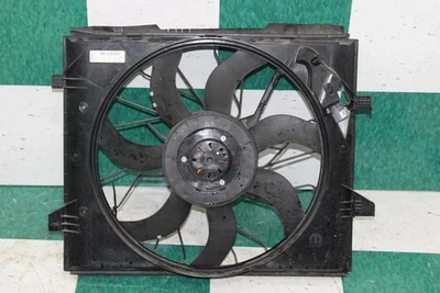 Conjunto de motor ventilador de refrigeración Dodge Durango 2011-2020 refrigeración de alta resistencia OEM Foto 1 de 2