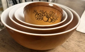 SET OF 4 -  Vintage Pyrex Old Orchard Mixing Bowls Nesting  - Picture 1 of 18