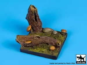 Base de diorama viñeta de fantasía para perro negro (50 mm x 50 mm) FD003 - Imagen 1 de 1