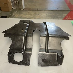 Honda 1990-1992 Fourtrax 300 Air intake snorkel plate 61720-HC4-000 - Bild 1 von 5
