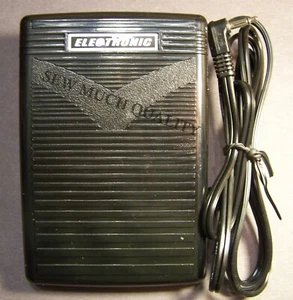 FOOT CONTROL PEDAL W/ Cord Singer 8763 8780 Curvy 9910 9920 9940 CE100 CE150 + - Picture 1 of 3