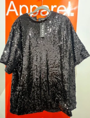 Camiseta Boohoo Lentejuela Gran Tamaño, Negra, Talla 18, Nueva con Etiquetas, Precio de venta sugerido por el fabricante £35 Foto 1 de 2