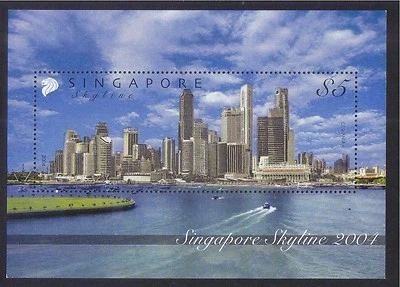SINGAPORE 2004 SKYLINE OF SINGAPORE SOUVENIR SHEET $5.00 OF 1 STAMP SC#1089 MINT - Image 1 of 3