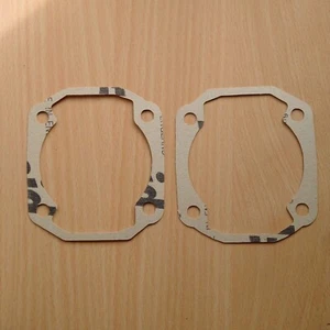 YAMAHA RD250 RD400 RD250LC RD350LC Base Gaskets - Picture 1 of 1