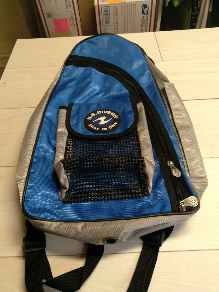 (1) Pre-owned Vintage US Divers Youth Backpack Dividers, LG/XL Damage Free Ready - Image 1 of 4