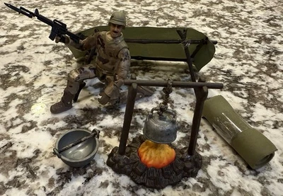 Juego de campamento World Peacekeepers Elite Force 1:18 con figura y accesorios GI Joe Foto 1 de 2