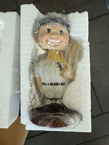 Chicago White Sox Bobbin Head New - Picture 1 of 6