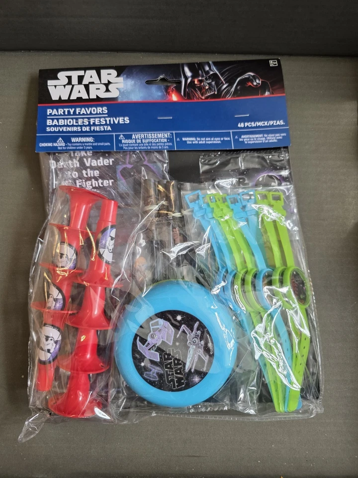 Star Wars Galaxy of Adventures Mega Mix Value Pack - 11.5" x 9" (48-piece) - Image 1 of 4