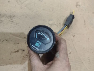 1993 ski doo mach 1 fuel gauge - Image 1 of 3