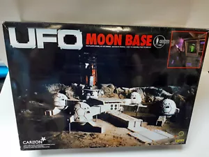UFO - BASE LUNARE - kit modello sigillato. - Foto 1 di 1
