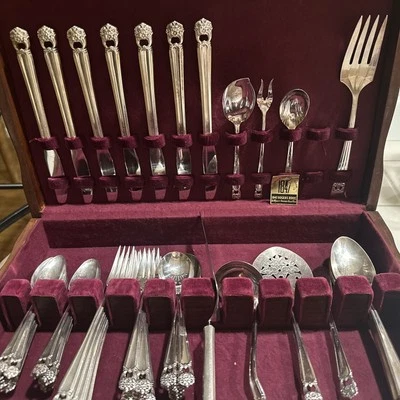 1847 Rogers Bros Eternally Yours Silverplate Flatware–59 Pw/ Box – Vintage - Image 1 of 4