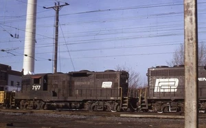 PC Penn Central GP9 7177 Harrisburg,pa. orig kk eisenbahn dia - Bild 1 von 1