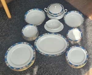 6 NORITAKE 3880 PRESCOTT BLUE FLORAL DINNER PLATES 1ST - Picture 1 of 2