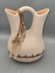Southwest Wedding Pottery/Vase W/Feathers EXCELLENT CONDITION 8 Inches  - Picture 1 of 9