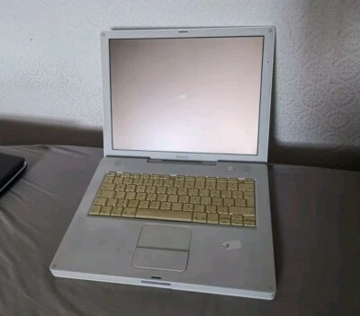Apple iBook PowerPC G4 2004 14" - A1055 - Turns On - No Further Tested  - Image 1 of 4