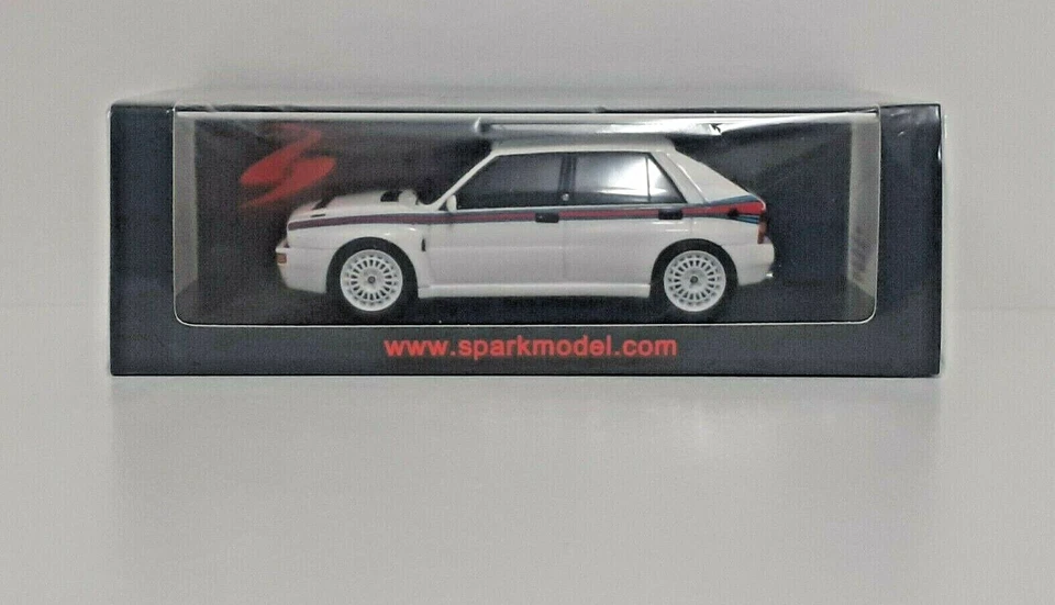 Lancia Delta HF Integrale EVO MARTINI 5 1992 edizione speciale 1/43 SPARK S8992