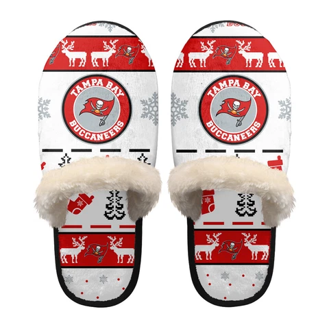 Tampa Bay Buccaneers Christmas Plush Slippers Warm Soft Non-Slip House Slippers Cover