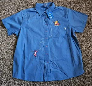 NWT Disney Winnie The Pooh Blue SS Button Up Honeybees Shirt Women’s 18/20 - Picture 1 of 6