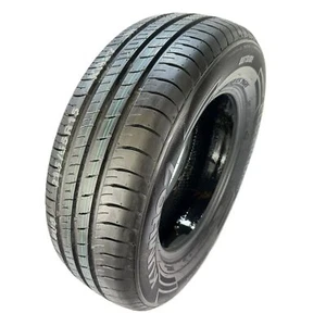 1x 215/65 R15 96H KUMHO DOT2015 Profil 7,38 mm EcoWingES01 - Bild 1 von 5