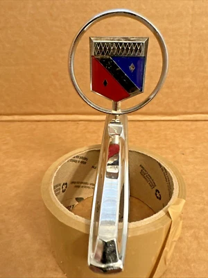 NOS OEM 1970s 1980s Buick Electra Lesabre GM 1253776 Hood Ornament Free Shipping - Image 1 of 4