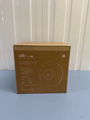 Ubiquiti Networks UAP-AC-PRO-5 Indoor/Outdoor Access Point - White - Image 1 of 4