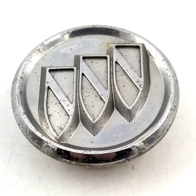 Buick Allure LaCrosse Regal Verano 2005-2017 OEM Chrome Wheel Center Cap 9595157 - Image 1 of 4