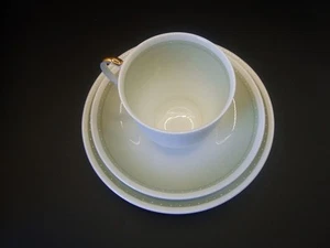 Platillos y platos laterales vintage de tazas de té Susie Cooper arlequín tríos. - Imagen 1 de 5