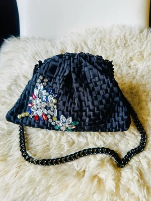 NUEVO CON ETIQUETAS Maria La Rosa negro tejido bottega como bolso (o clutch) con cristal multicolor Foto 1 de 4