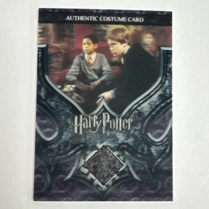 Harry Potter Chamber Secrets 3D Costume Card Gryffindor Student SN 330/560 - Picture 1 of 4