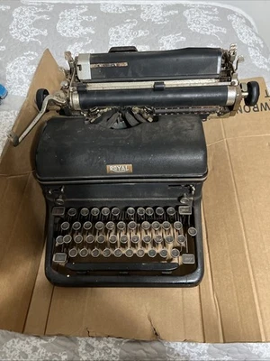 * 罕见 * 古董 20 世纪 30 年代/40 年代皇家打字机黑色复古 — 第 1/4 张图片