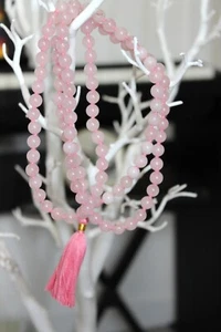 ROSE QUARTZ JAPA MALA ROSARY 108+1 PRAYER BEADS MEDITATION YOGA SUBHA HINDU PUJA - Picture 1 of 9