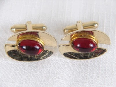 Juego de gemelos modernistas vintage Anson tono dorado rojo lucite Foto 1 de 2