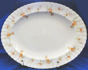 ROYAL ALBERT PEACH ROSE Oval Platter Medium NEW NEVER USED made in England - Picture 1 of 3