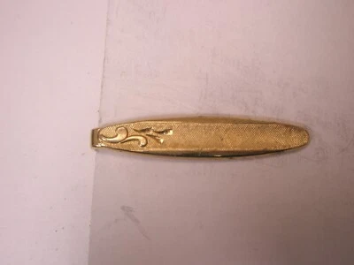 1-5/16" Engraved Scroll Design Gold Tone Vintage SWANK SMALL Tie Bar Clip simple - Image 1 of 4