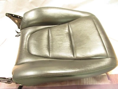 2004-2007 JAGUAR  XJ8 VANDEN PLAS FRONT RIGHT SEAT UPPER CUSHION BLACK SRS 04 05 - Image 1 of 4