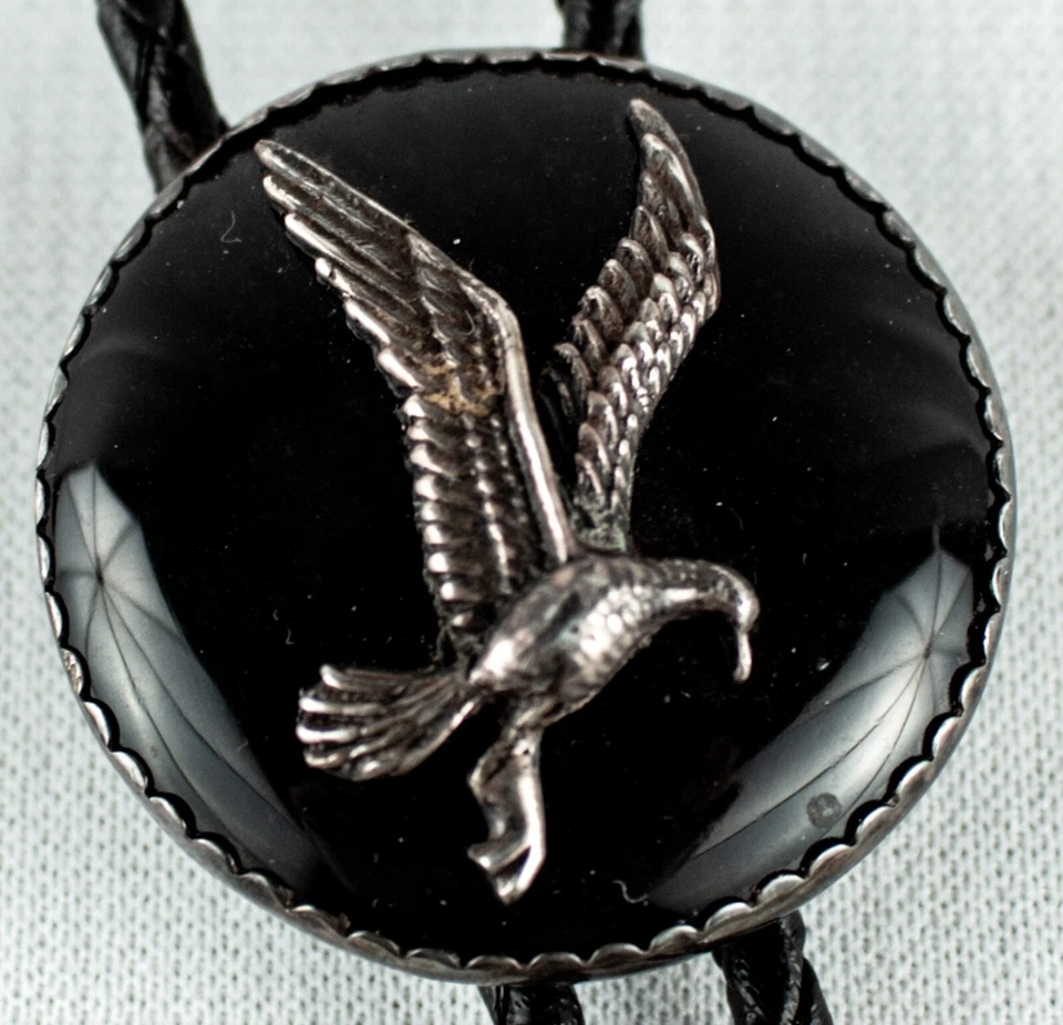 Vintage Silver Duck Hunting Prey Black Leather Onyx Stone Bolo Tie - Image 1 of 1